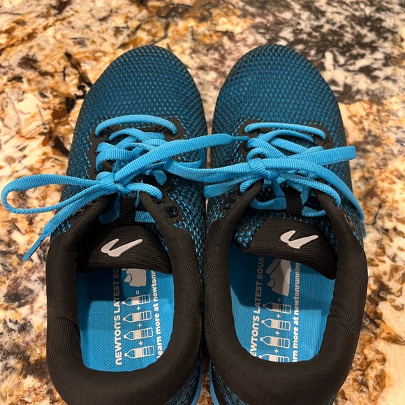 Newton running unisex Catalyst Blue sneakers M6 W7.5 - Picture 6 of 8